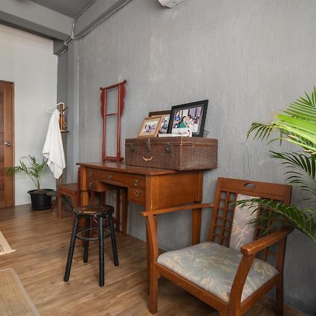 Better Moon Guesthouse กรุงเทพมหานคร ภายนอก รูปภาพ