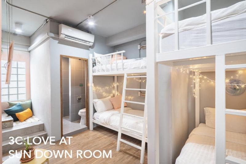 Better Moon Guesthouse กรุงเทพมหานคร ภายนอก รูปภาพ